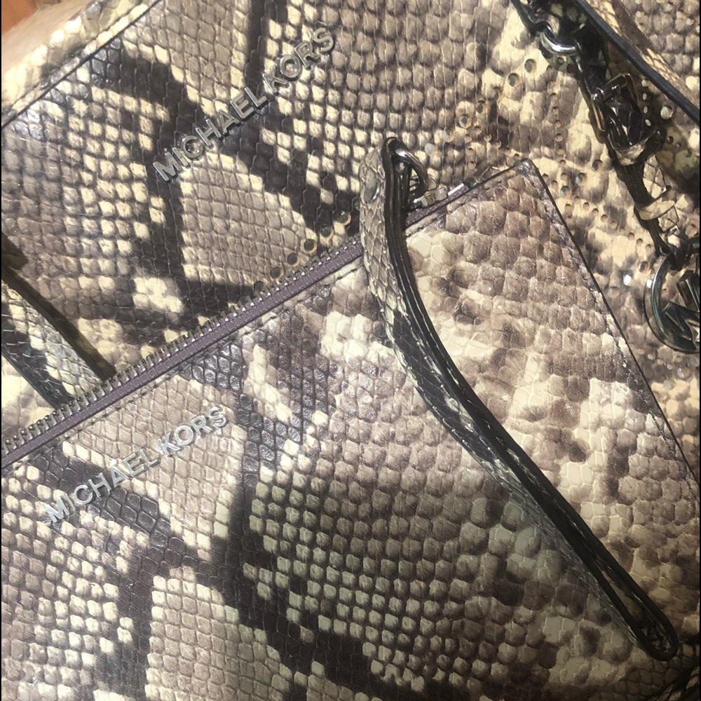 Purse